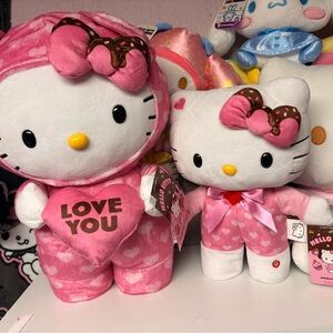 Chocolate heart valentines Hello kitty greeter & stepper